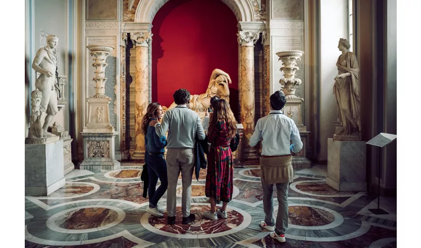 Museos Vaticanos y Basílica de San Pedro: Entrada de acceso rápido + Tour guiado