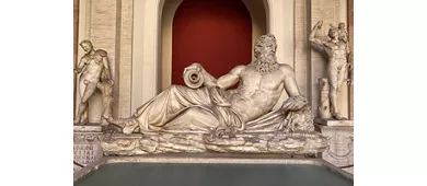 Vatican Museums & Sistine Chapel: Small Group Guided Tour
