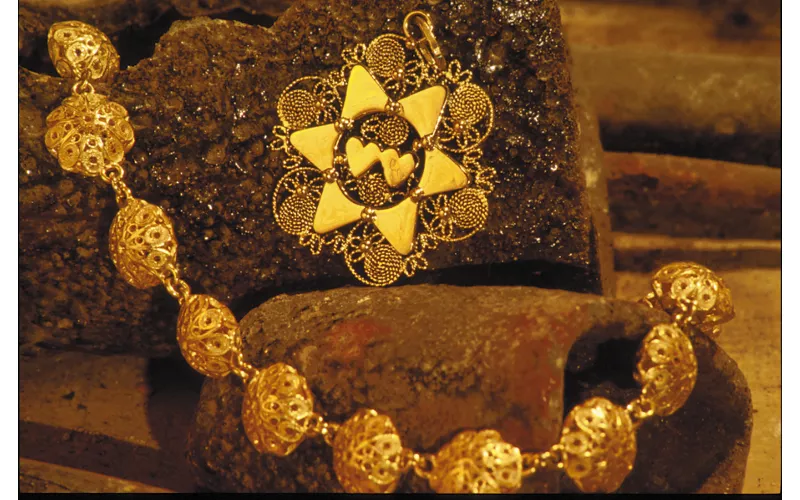 La «presentosa» hoy: maestros orfebres y celebraciones internacionales