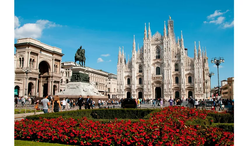 Duomo de Milán, Azotea y Museo: Entrada