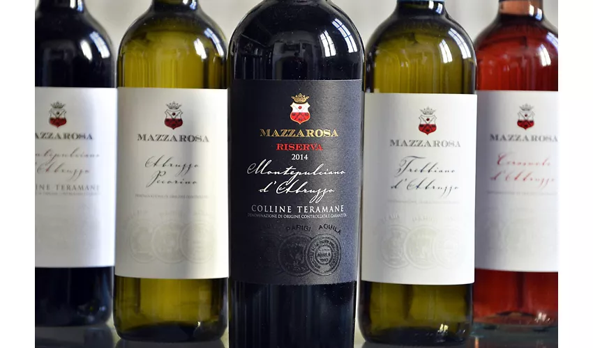 Historische Kellertour und Verkostung in den Abruzzen