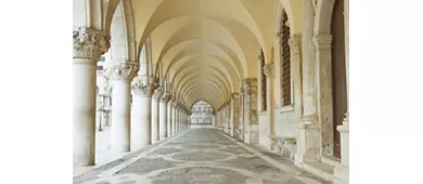 Tour de itinerarios secretos del Palacio Ducal: Acceso rápido