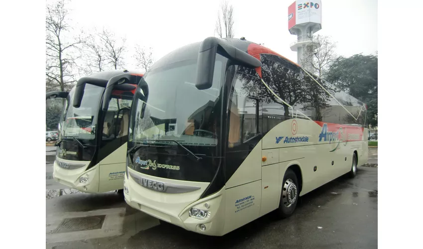 Bus de enlace entre el aeropuerto de Orio al Serio y Milán