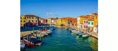 Murano, Burano & Torcello: Morning Boat Tour + Glass-blowing Demonstration