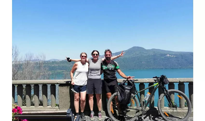 Via Appia: Tour in E-Bike da Appia al Lago di Castel Gandolfo