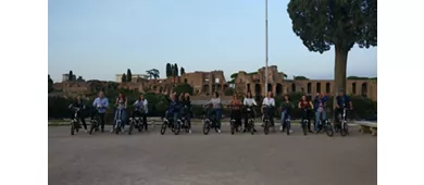 Circo Massimo Roma: Noleggio Hi e-Bike, audioguida + 40 minuti di esperienza virtuale