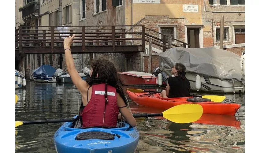 Venecia: Excursión guiada en kayak