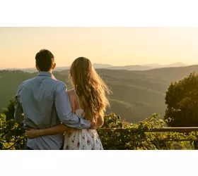 Val d’Orcia: a land of love stories and places that make the heart flutter