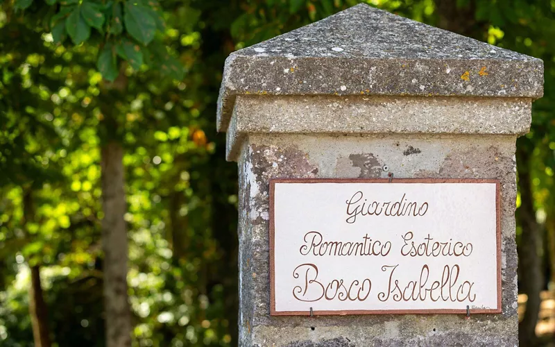 Amori che durano nel tempo: storie vere tra Radicofani e La Foce.