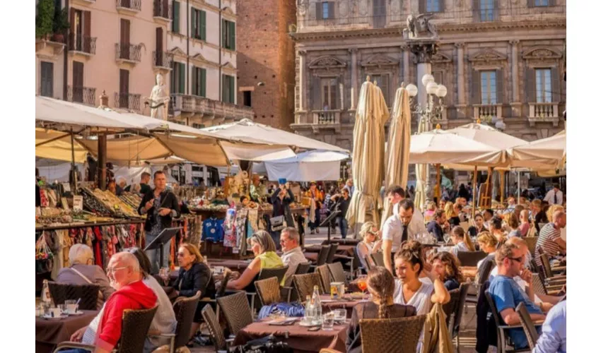 Verona: Giro dei pub con guida