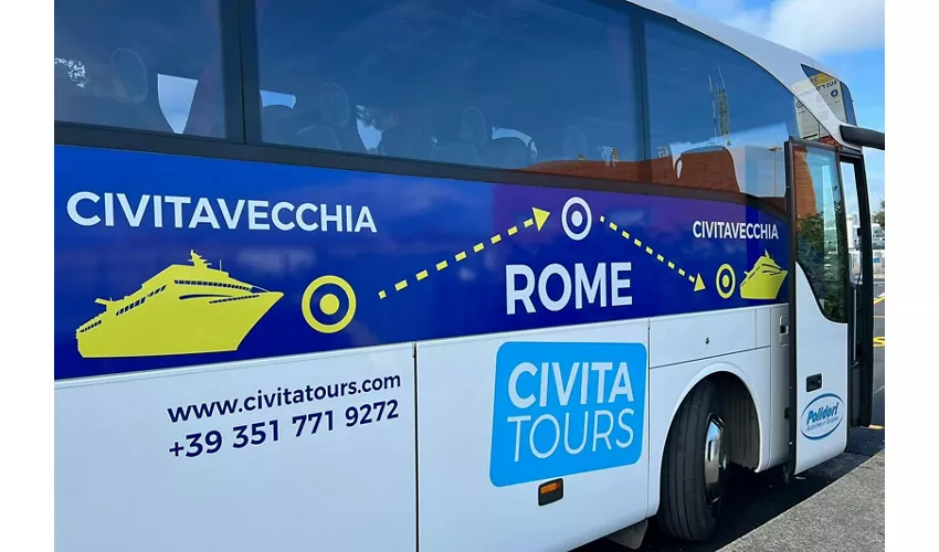Puerto de Civitavecchia: Ida y vuelta en autobús a Roma