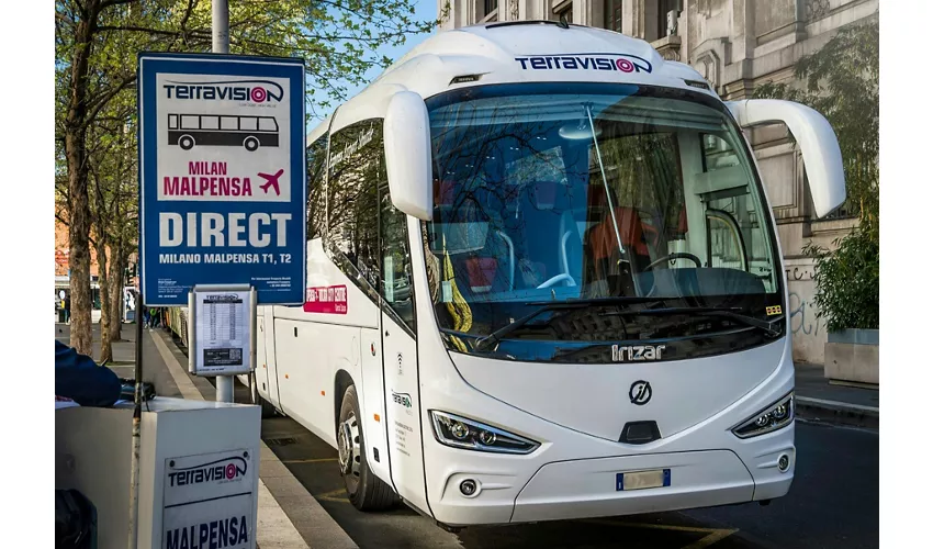 Malpensa Flughafen: Shuttle-Bus von Mailand nach Malpensa Flughafen