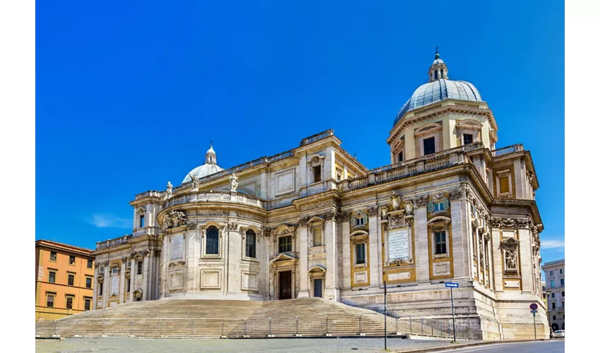Roma: Tour guidato delle tre Basiliche Papali e della Scala Santa