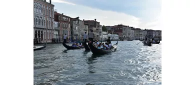 Venice: Gondola Serenade on Grand Canal + Introduction