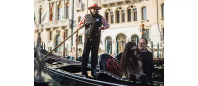 Venice: Private Gondola Ride on the Grand Canal