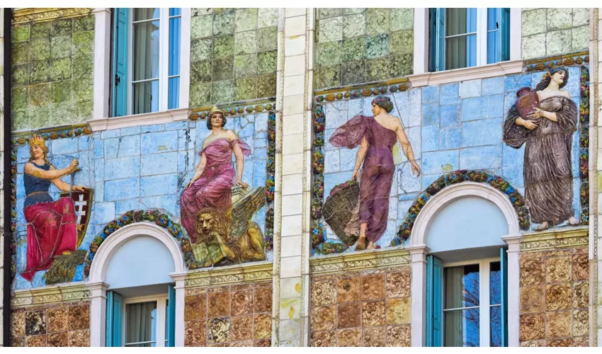 Art Nouveau Week