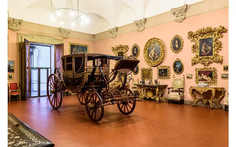 Palazzo Davia Bargellini : les Géants sans portique