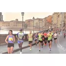 runner maratona pisa