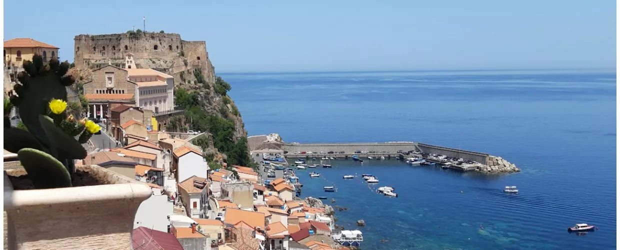 Borgo Chianalea di Scilla