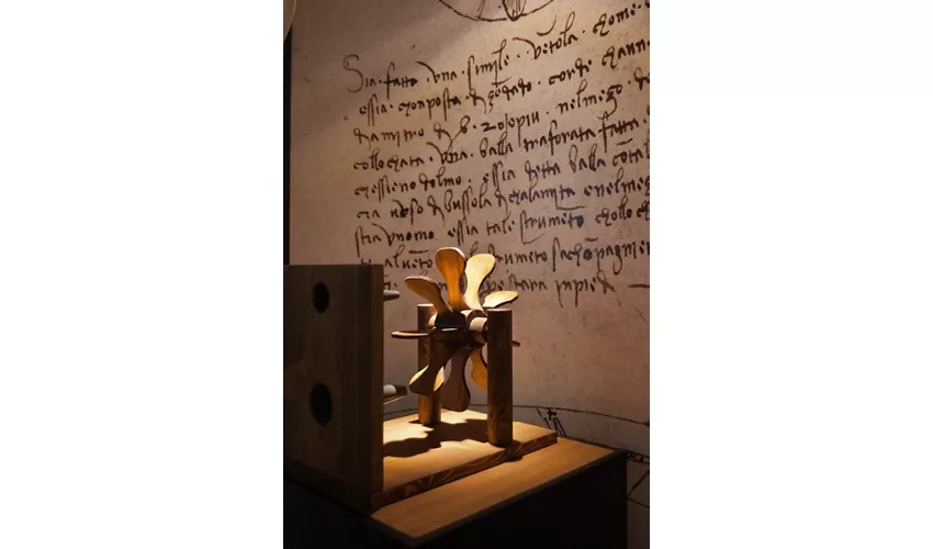 Leonardo da Vinci Experience: Guided Tour + Optional Workshop for Kids