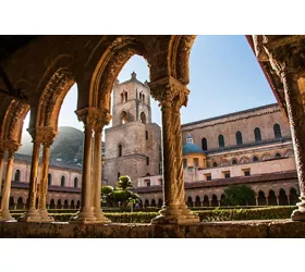 Chiostro di Santa Maria Nuova & Duomo di Monreale: Entrada