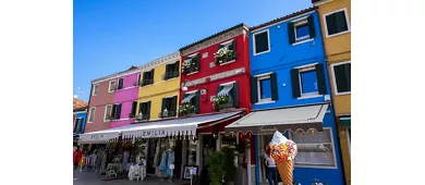 Murano & Burano Island: Guided Boat Tour + Roundtrip Transfer