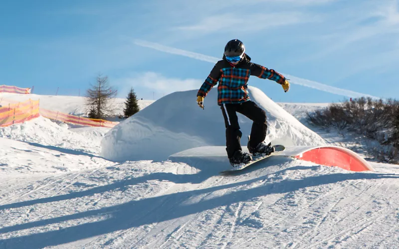 5 destinos de nieve favoritos de los romanos campo felice