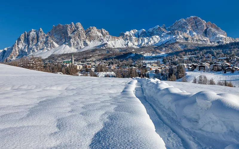 Cortina d'Ampezzo - Distancia desde Venecia: 2 horas y 10 minutos