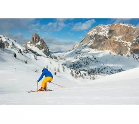 snowy ski run cortina d'ampezzo