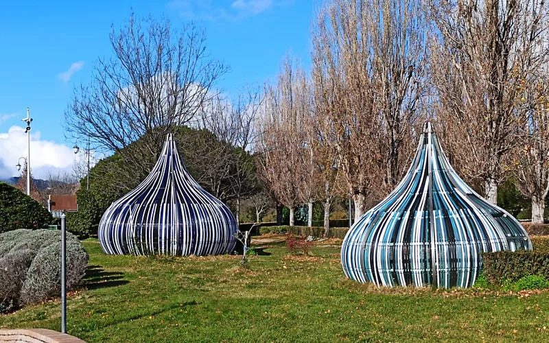 El parque de la Biodiversità y el parque internacional de la Scultura