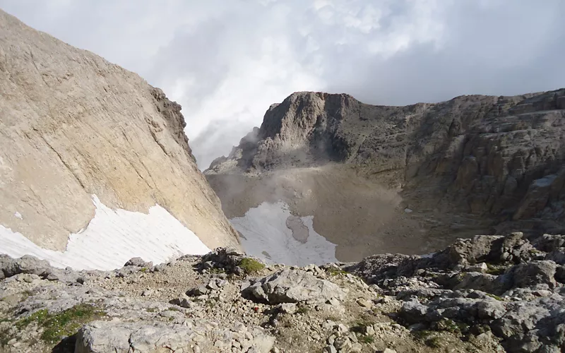 Der Calderone-Gletscher in den Abruzzen, im Apennin