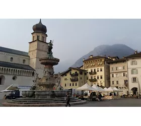 piazza principale trento