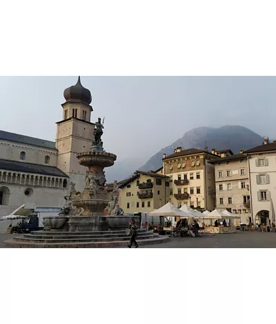 piazza principale trento