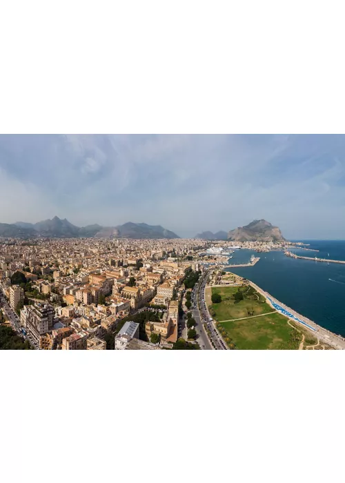 Palermo, il lungomare e il porto