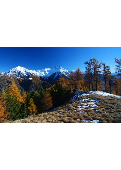 Valle de Ayas en todas las estaciones, desde castillos hasta deportes alpinos