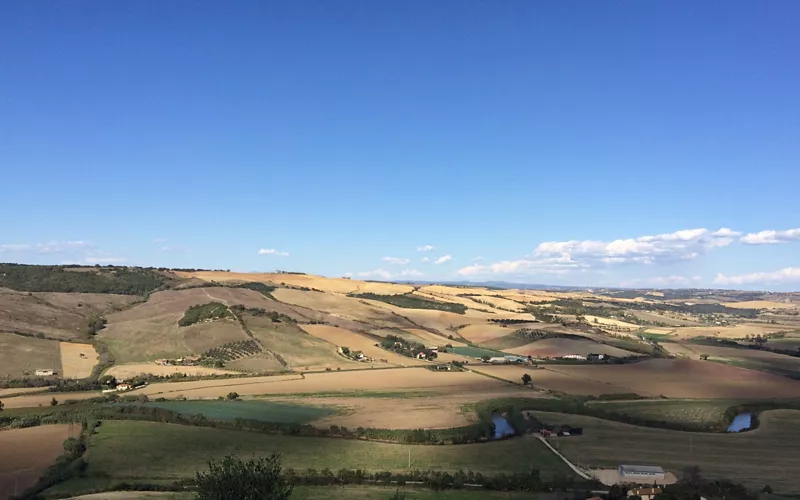 Paisaje de la Maremma entre Toscana y Lacio