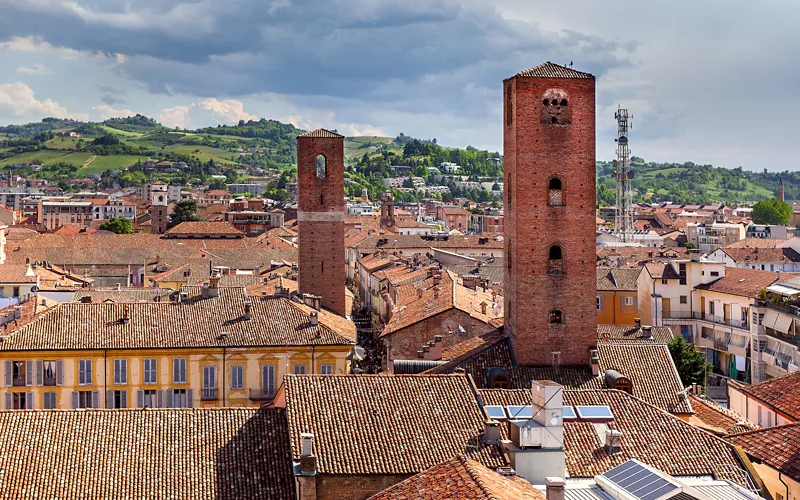 The choice of Alba, 'capital of the Langhe', for the 6th edition in 2022