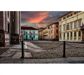 Alessandria, città di cappelli e biciclette