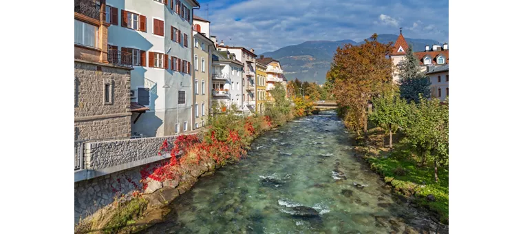 South Tyrol, Brunico: hiking, architecture and culture in the Pusteria Valley 
