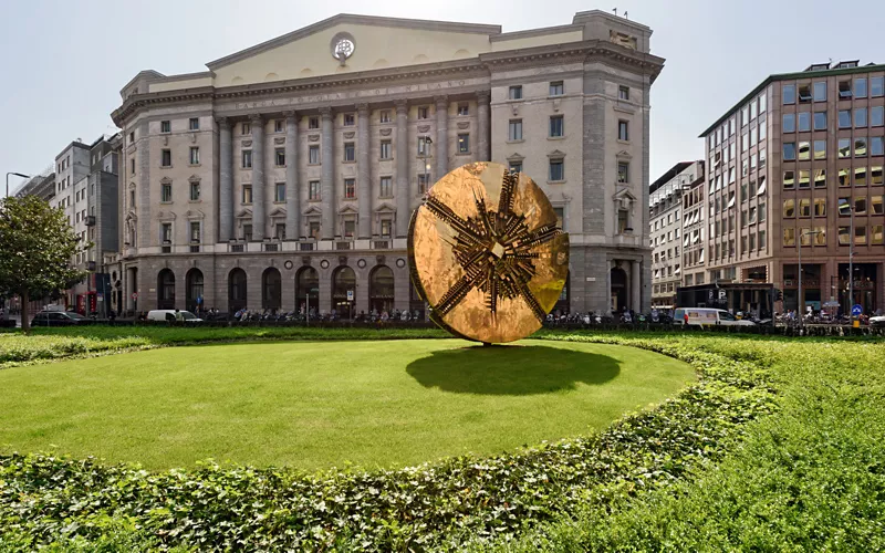 arnaldo pomodoro fendi