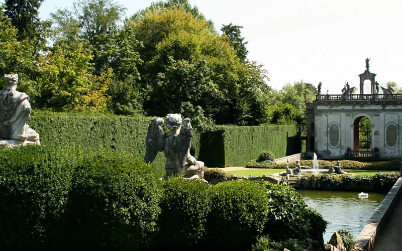The Historical Garden of Valsanzibio, a small Euganean Versailles