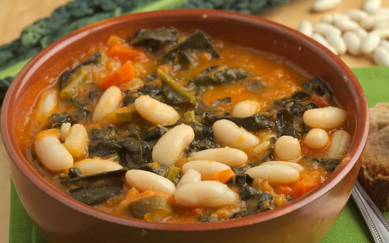 Bordatino with black cabbage and the Val di Cornia