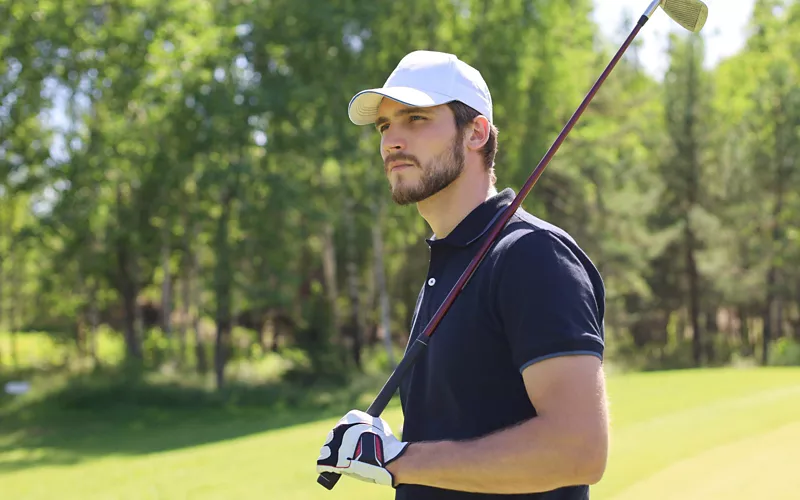 Abbigliamento golf outlet