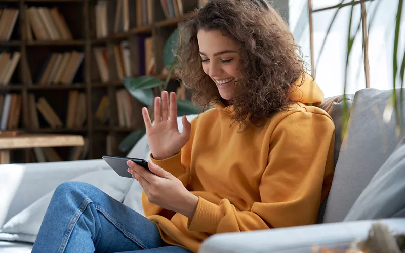 Appli pour se faire des amis. Oui, désintéressée