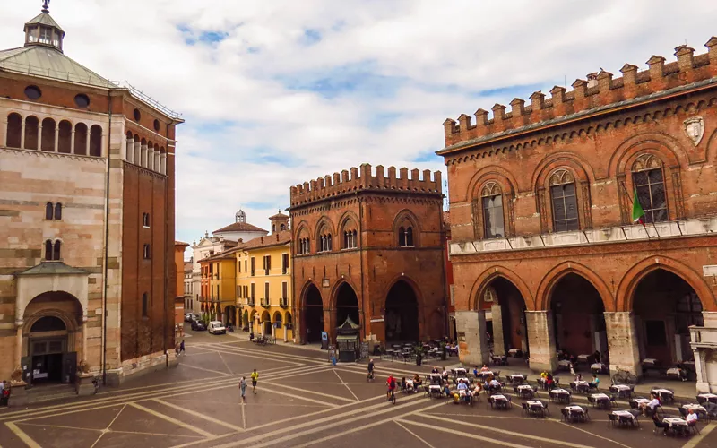 ciudades principales cremona