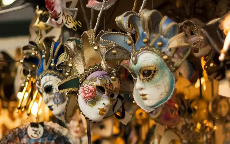 Máscaras de carnaval de Italia