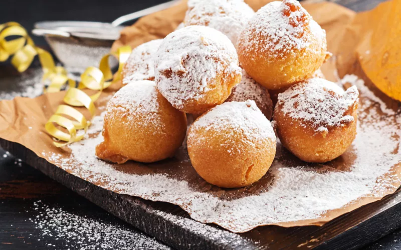 Castagnole, dolci tipici del carnevale di Roma