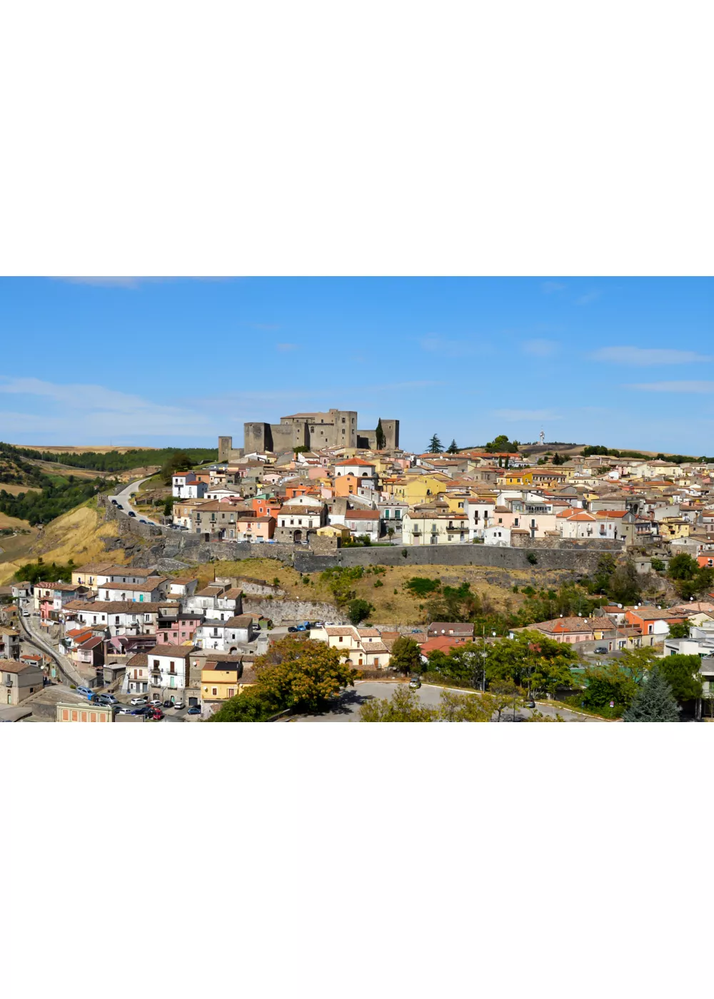 Il Castello di Melfi, in Basilicata, fortezza-guida del Medioevo