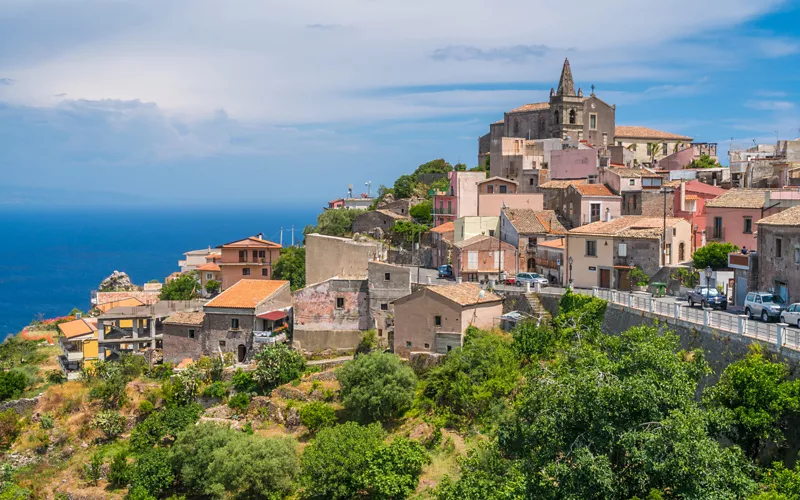 Castelmola, Forza d’Angrò ed Erice: borghi in collina a due passi dal mare