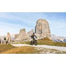 Fünf Etappen mit dem Fahrrad in den Dolomiten von Venetien